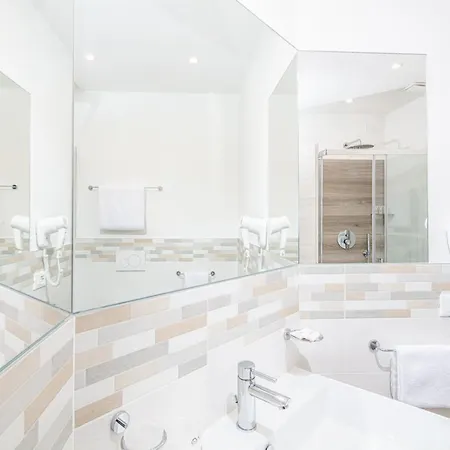 Hotel Centrale Hotell Lignano Sabbiadoro